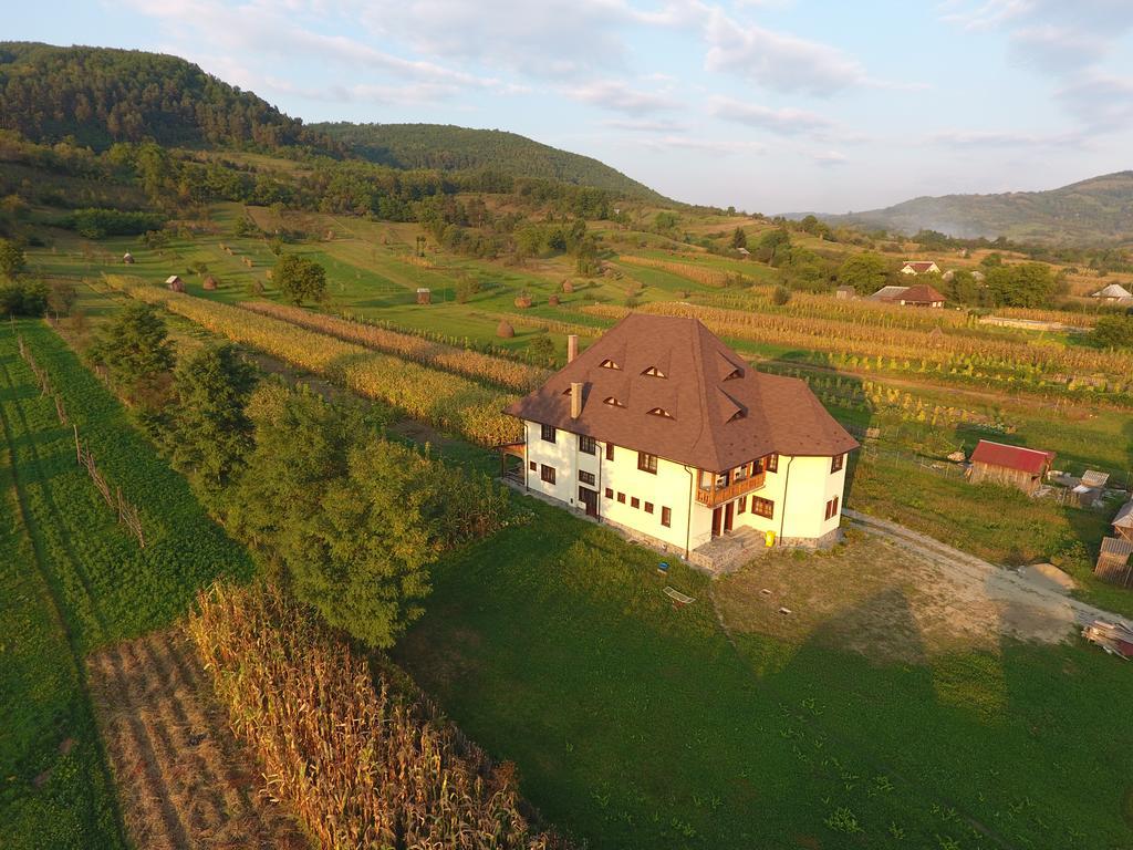 Pensiunea Sanziene Villa Strîmtura Екстериор снимка